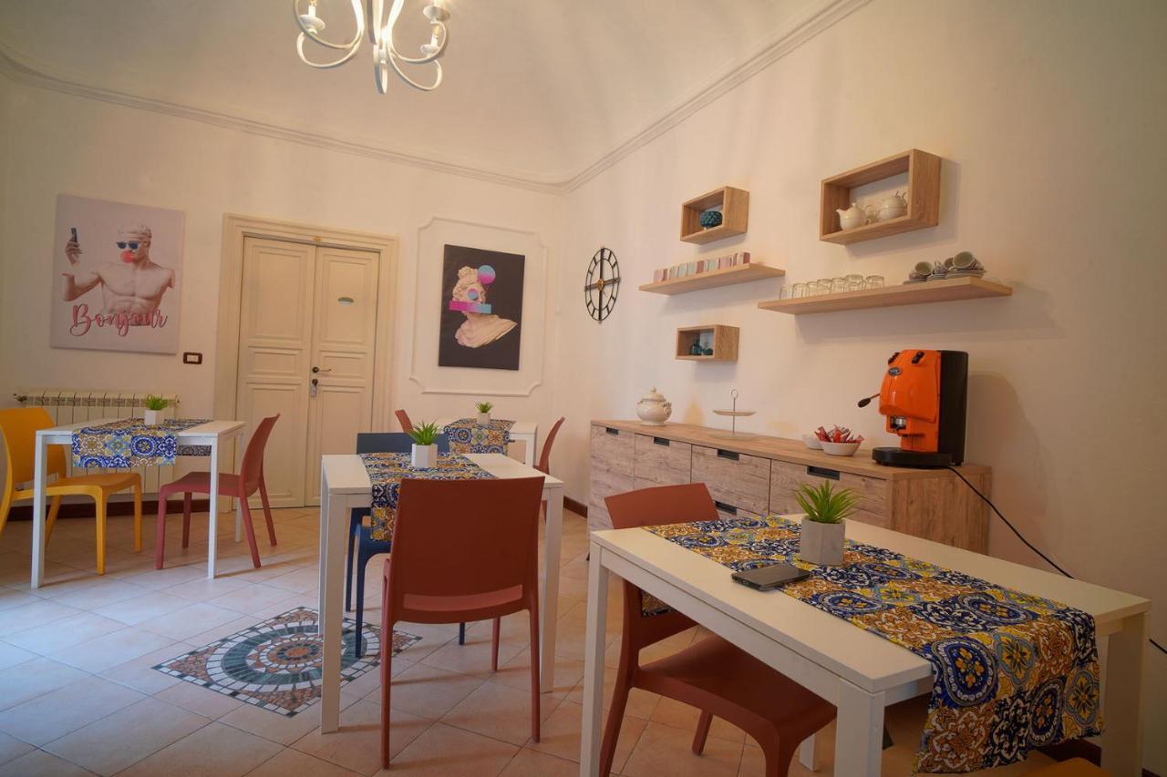 B&B Al Centro อากริเจนโต ภายนอก รูปภาพ
